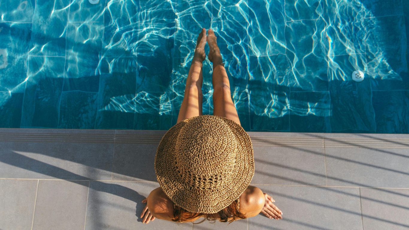 The Outdoors Survival Guide: Protecting Your Skin from Sun, Smoke & Stings