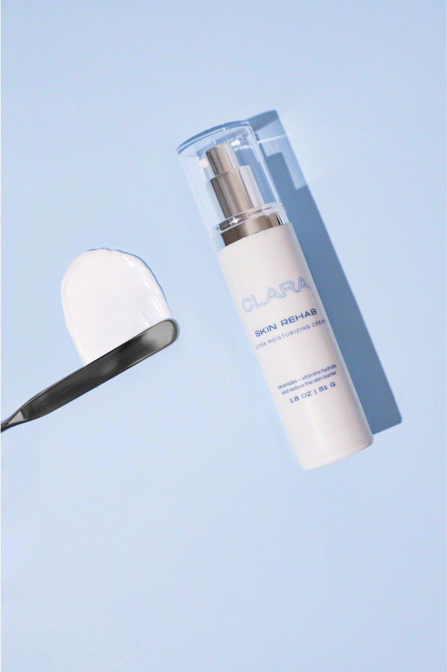 Skin Rehab Moisturizer: An ultra-gentle and hydrating cream to reduce irritation and sensitivity, restore the skin barrier, and increase hydration